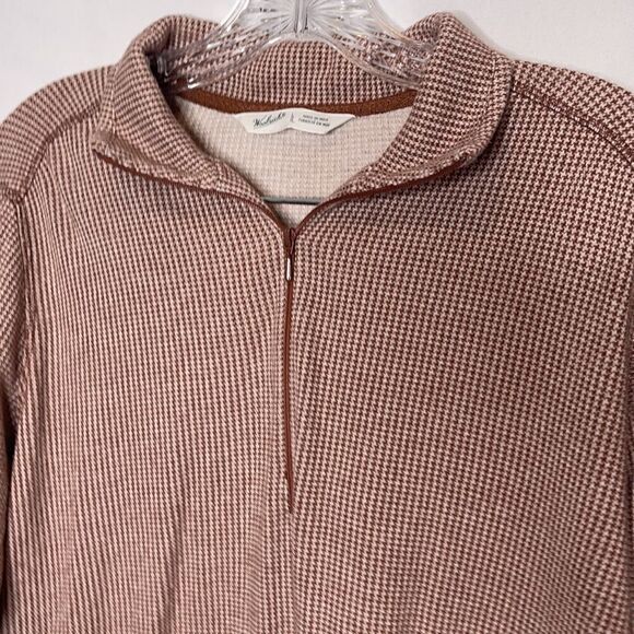 Woolrich Women’s Canoe Run Half Zip Pullover. Lg. - Picture 3 of 8